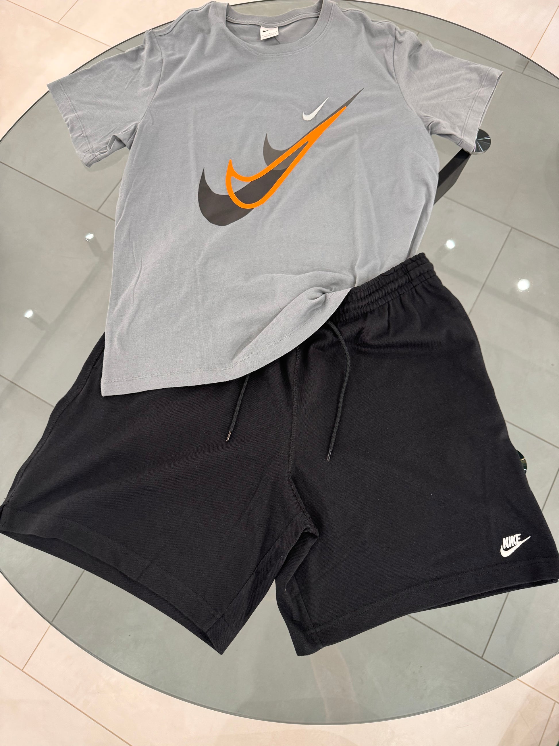 COMPLETO NIKE