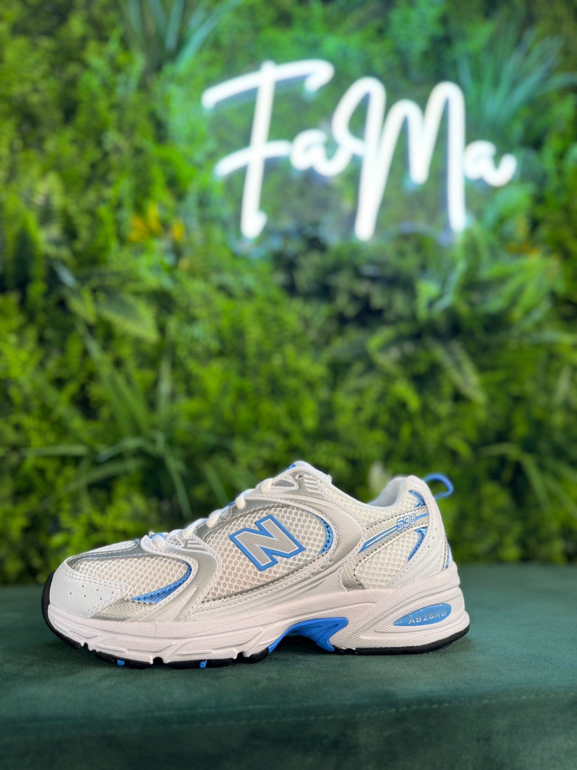 NEW BALANCE 530