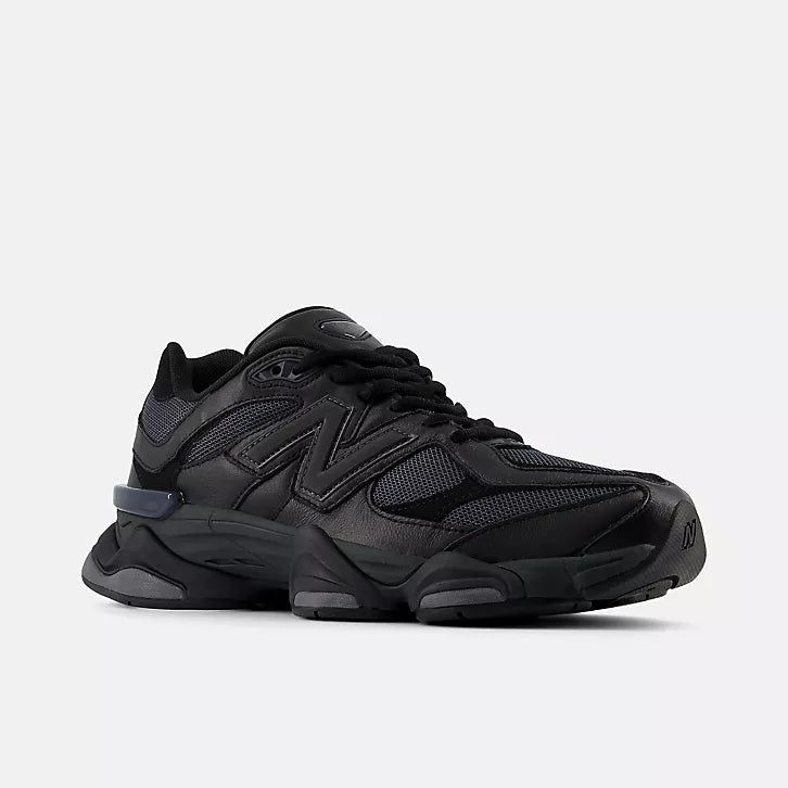 NEW BALANCE 9060 TOTAL BLACK