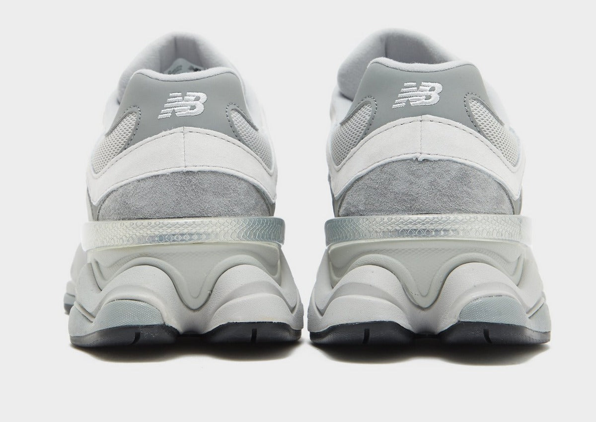 NEW BALANCE 9060 GREY