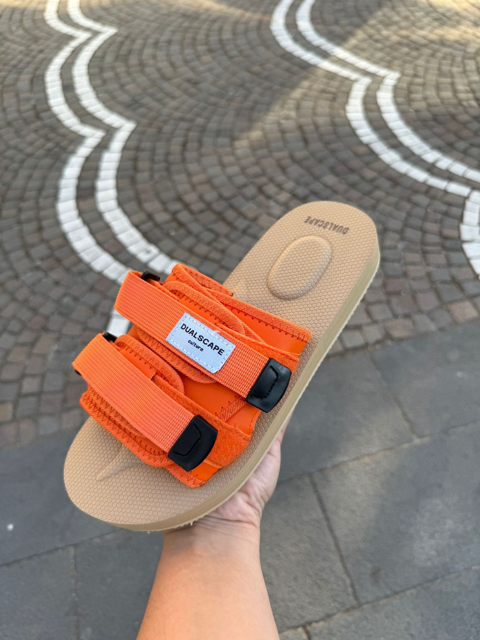 SLIPPERS DUALSCAPE ORANGE
